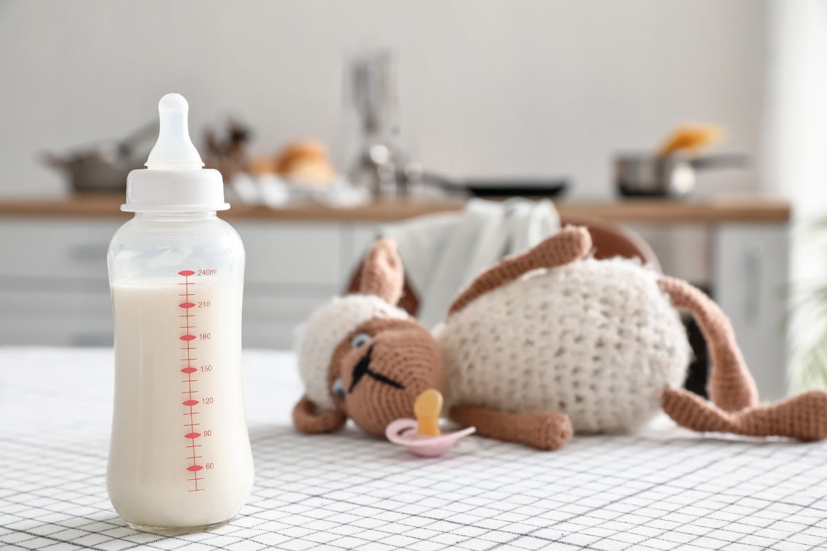 How to Defrost and Warm Frozen Breast Milk Safely: A Guide for UK Mums