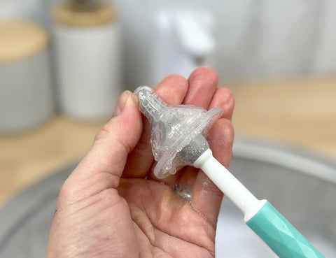 Silicone Baby Bottle, Pouch and Teat Brush Set - Mint - Cleaning Brush