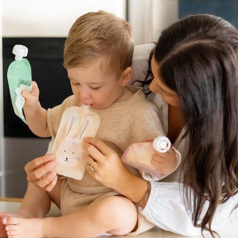 On The Go Reusable Baby Food & Yoghurt Pouches - Animal Set 150ml 10PK